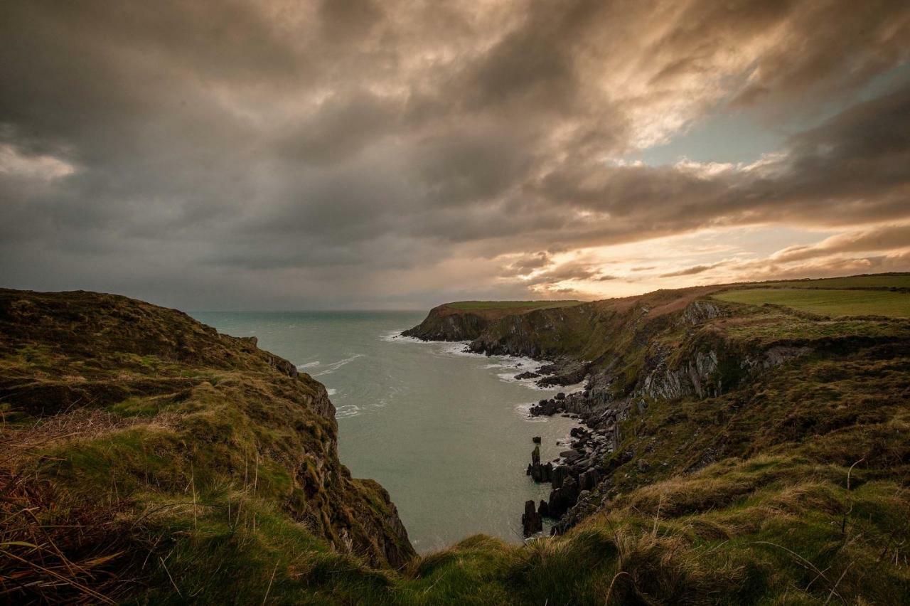 Апартаменти The Wild Atlantic Hideaway Клонакілті Екстер'єр фото
